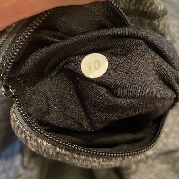 🍋 Lululemon Running Long Sleeve - Picture 3 of 6